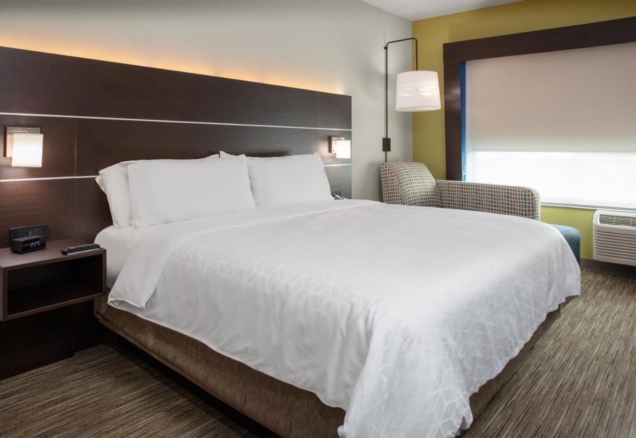 Holiday Inn Express & Suites - El Paso North By Ihg Exterior foto